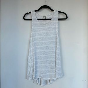 PPLA clothing brand, women’s long tank, size small